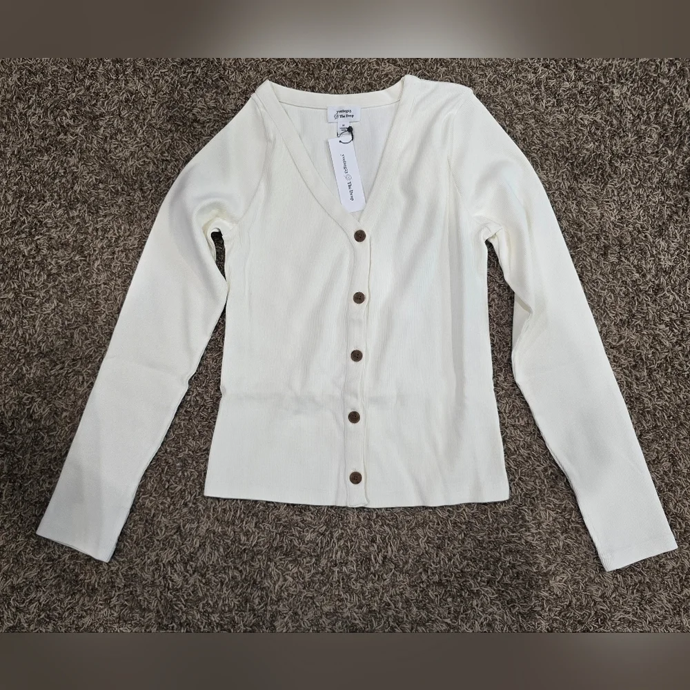 Yvetteg23 The Drop Button-Up Cardigan Cream NWT SIZE M